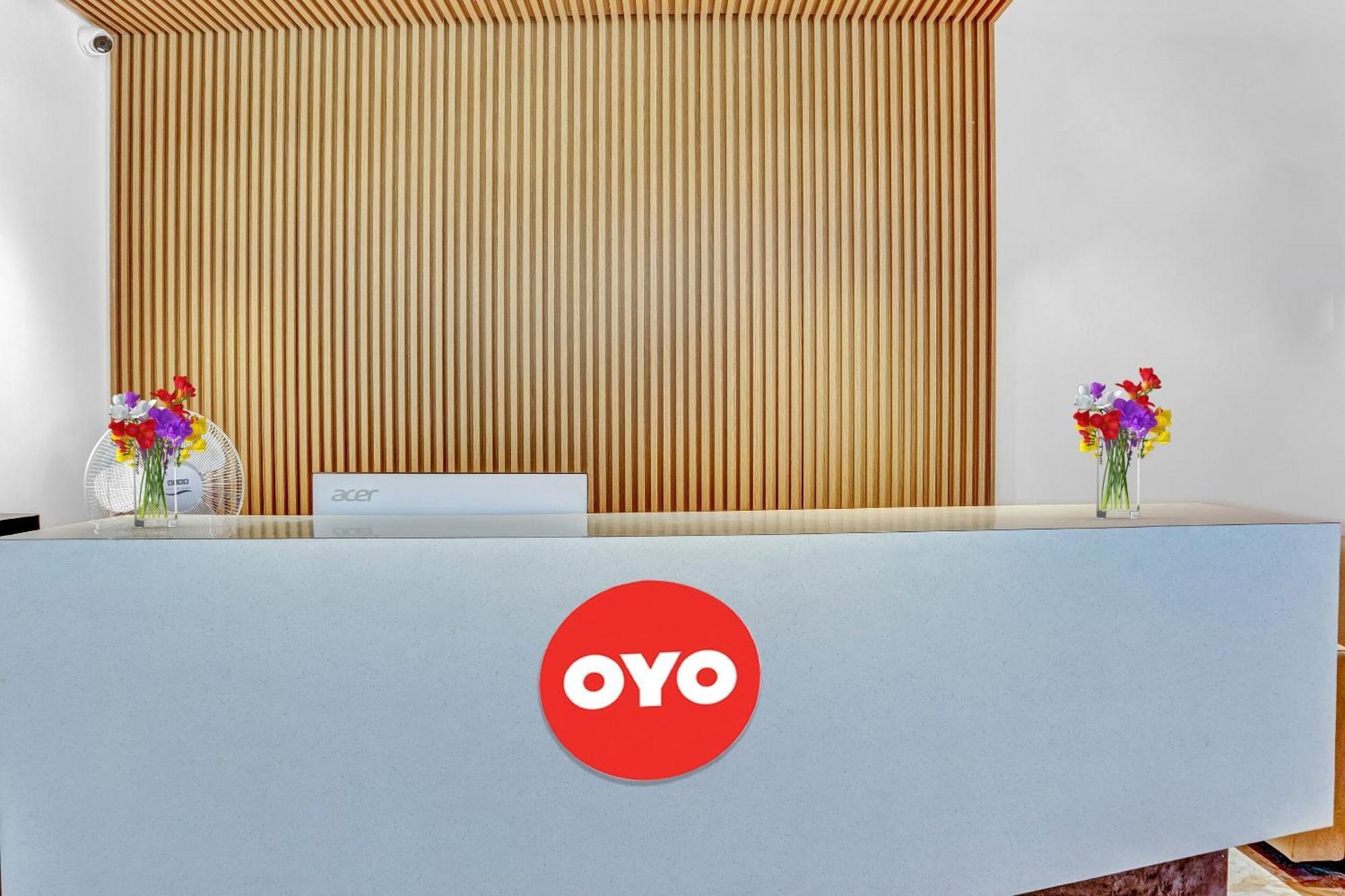 Oyo Flagship Hotel Bluemoon Warangal Exterior foto